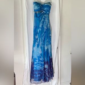 La Femme prom dress